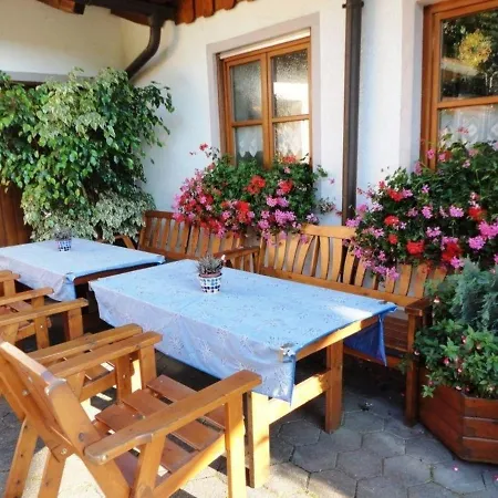 Gemutliche Ferienwohnung In Wiedenmuhle Mit Grill Und Garten Prackenbach